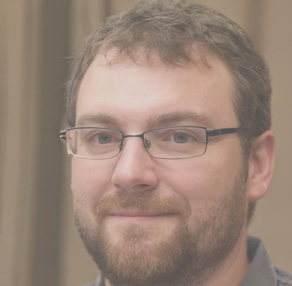 Portrait de Marc Dubois, Directeur Stratégie chez FinanceFirst